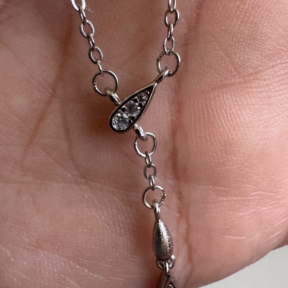 925 Sterling Silver Teardrop Pendant Necklace – Elegant Drop Design - Picture 9 of 10